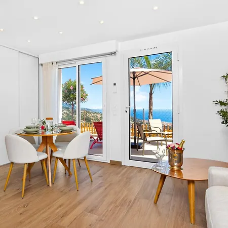 Madone - Somptueux 2 Pieces Refait A Neuf -menton -vue Mer- Parking Apartamento